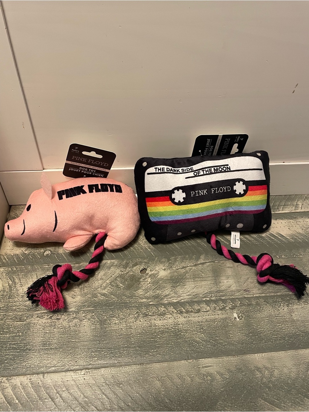 New pig and cassette tape, Pink Floyd dog toys squeak rope